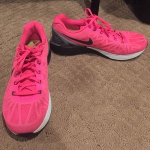 Nike Lunar Glides Pink Size 9